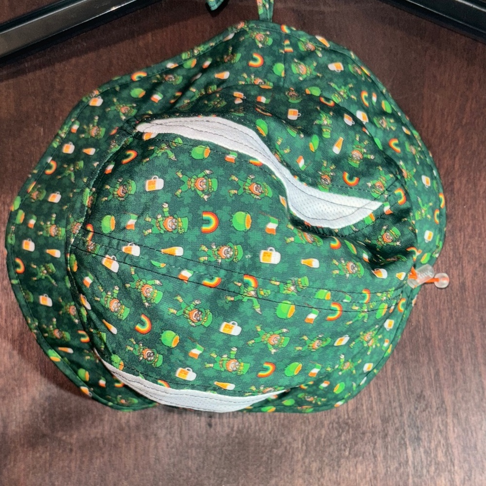 SPRINTS  Sir Dabs A Lot leprechaun Bucket Hat